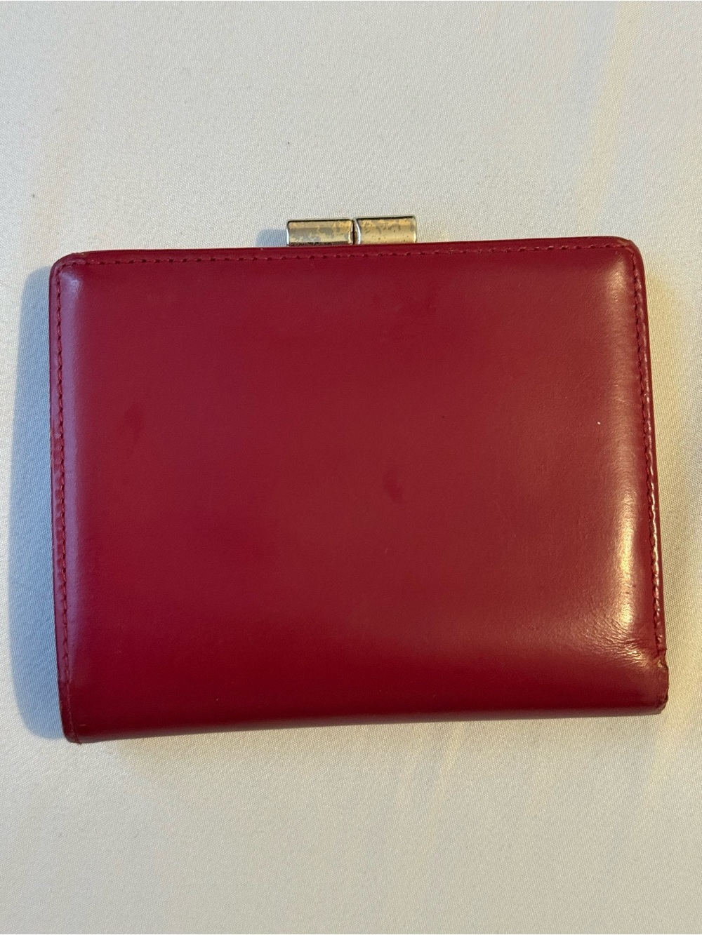 Burberry Red Leather Wallet with Check Trim and Gold-Tone Kiss Lock - Picture 2 of 7